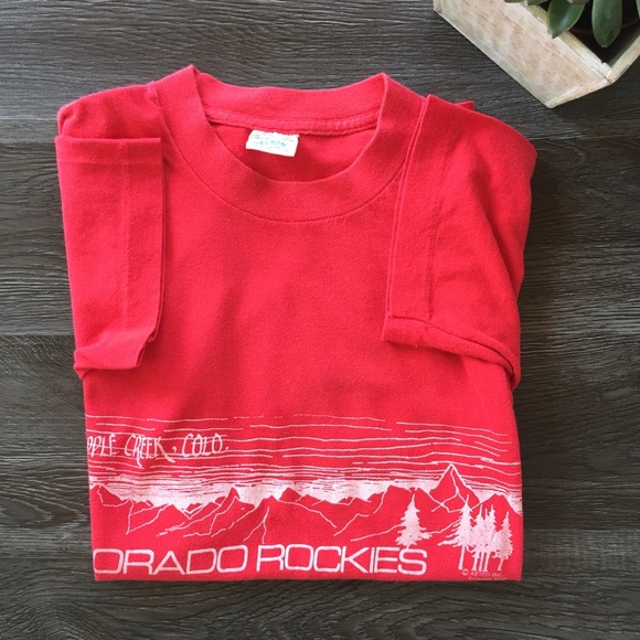 Belton Tops - VINTAGE 80’s Cripple Creek Colorado Red T-shirt S